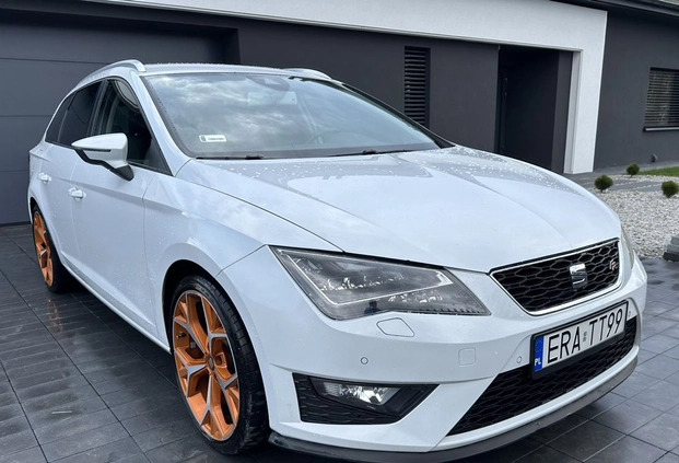 Seat Leon cena 51900 przebieg: 167000, rok produkcji 2014 z Radomsko małe 352